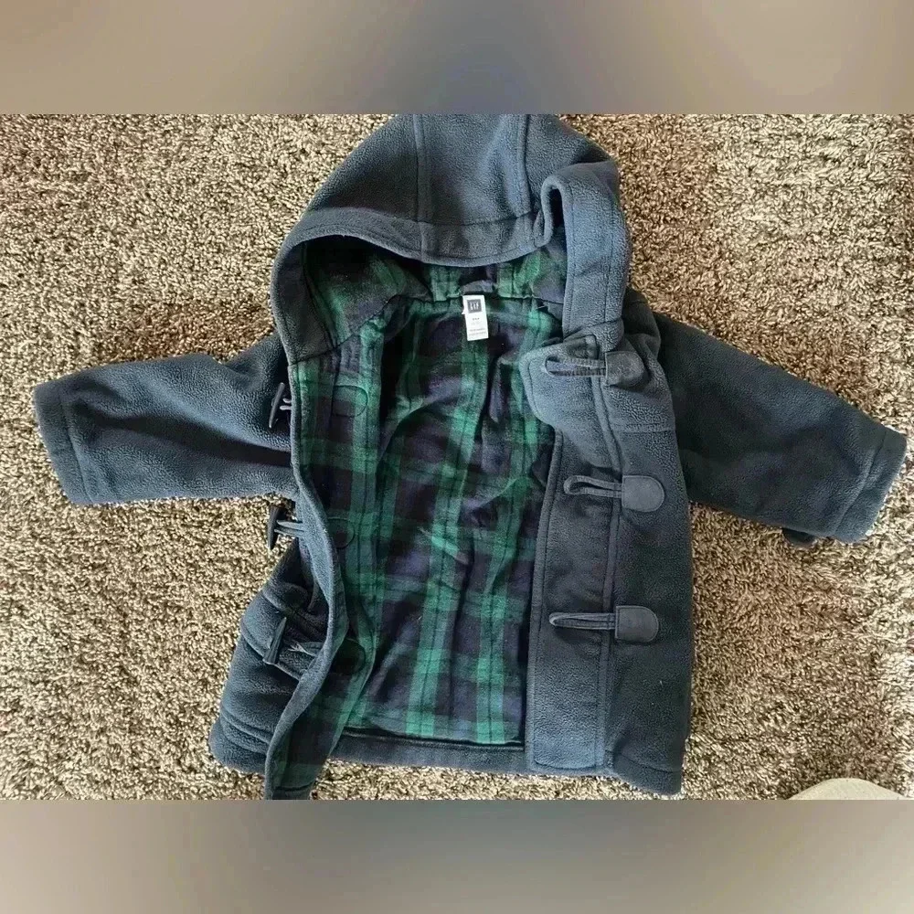 GAP 18-24 month navy coat with buttons‎ and green plaid interior